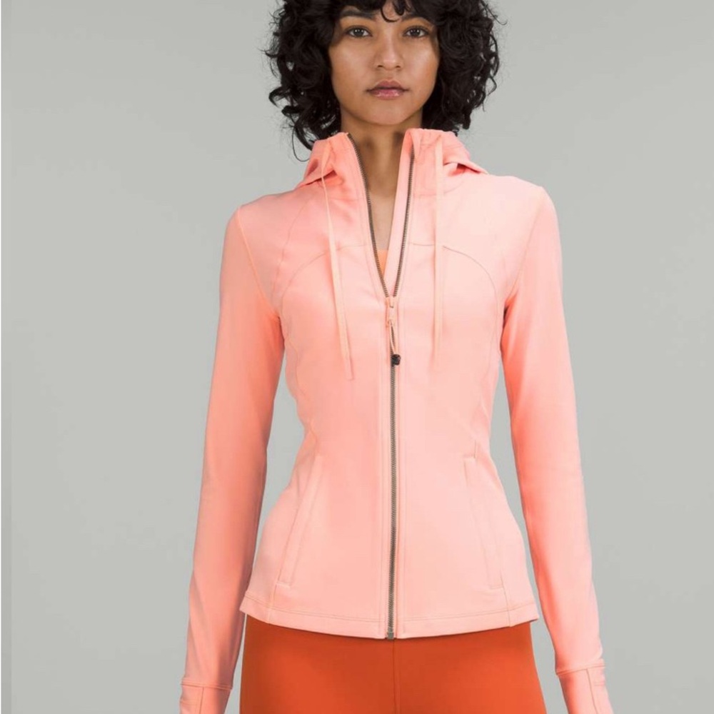 NWOT LULULEMON Hooded Define jacket